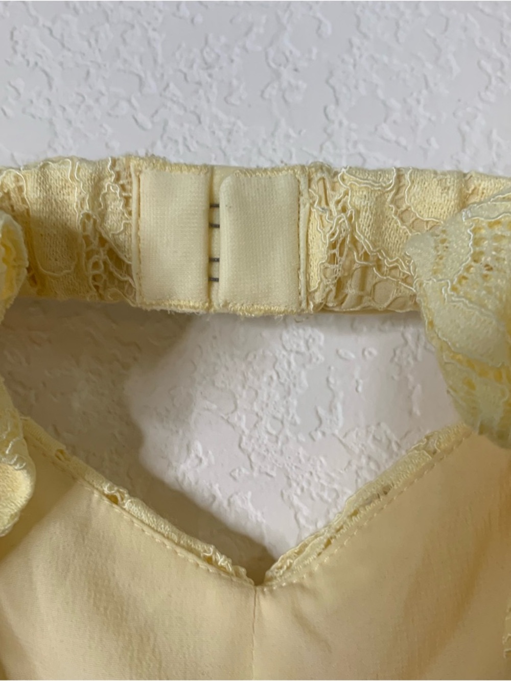 For love and lemons August yellow lace back zip mini dress M - Picture 9 of 10